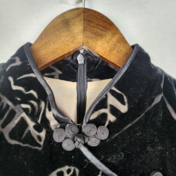 Robbie Bee Black Velvet Burnout Dress Women’s SZ 6 Asian Inspired Cap Slv VNTG - Picture 7 of 16